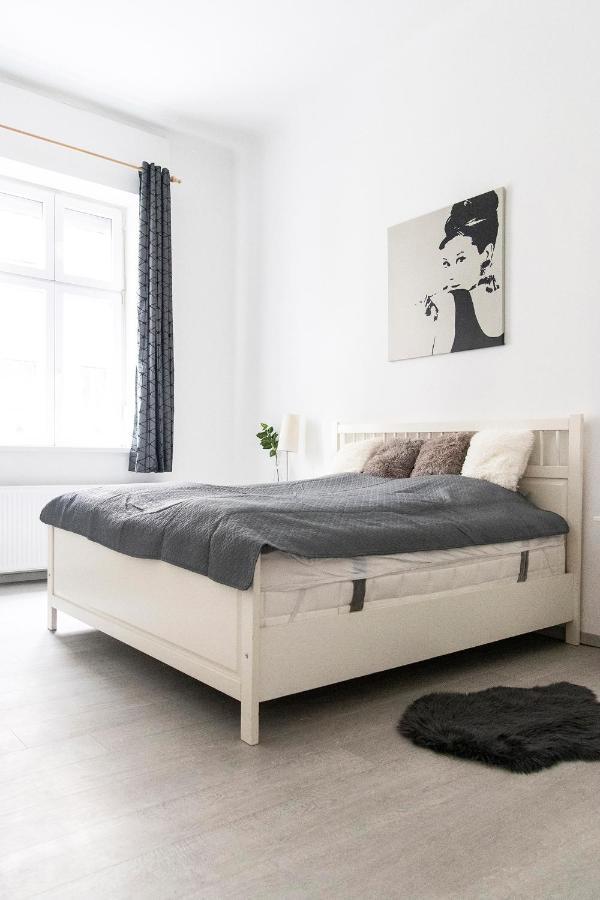 Dora Near Buda Castle With Parking! Apartamento *