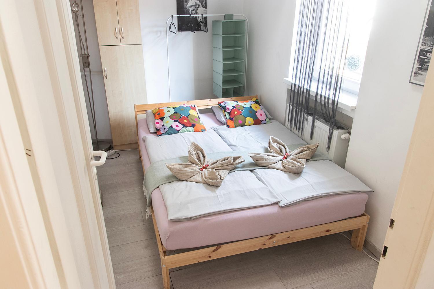 Dora Near Buda Castle With Parking! Apartamento